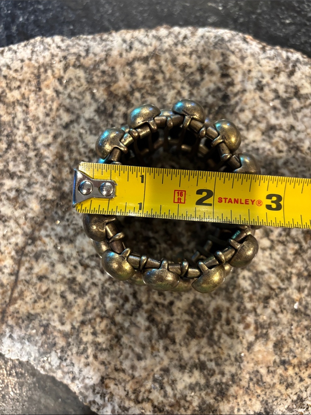 Roxanne Assoulin  expandable bracelet - Picture 5 of 5